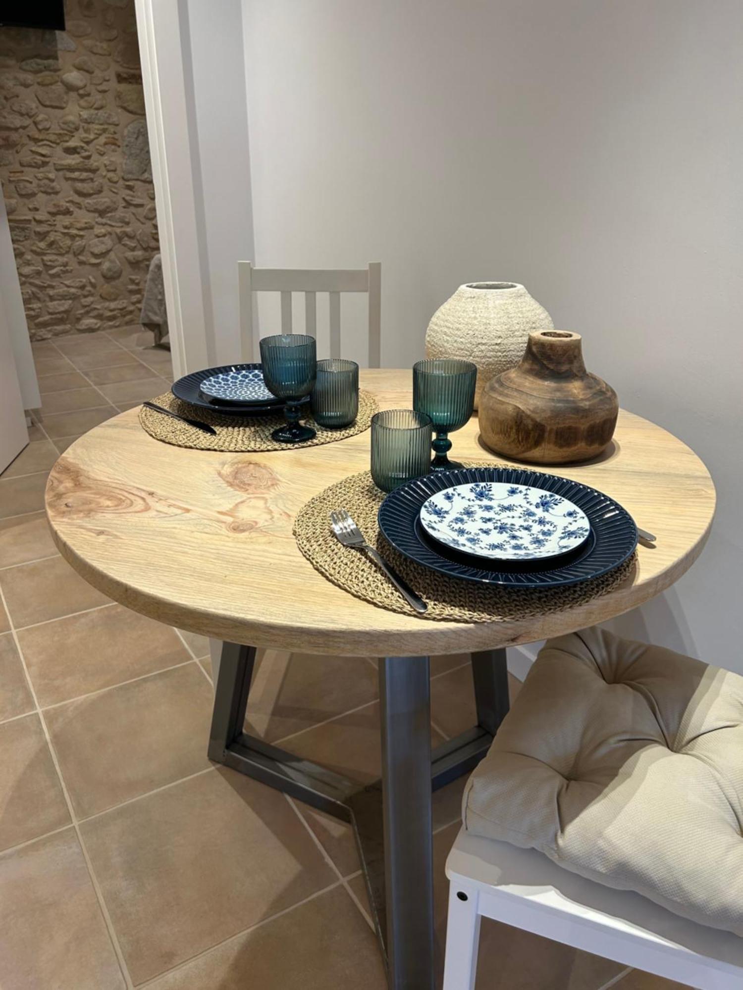 Cal Passacostes Cb Apartment Solsona Bagian luar foto